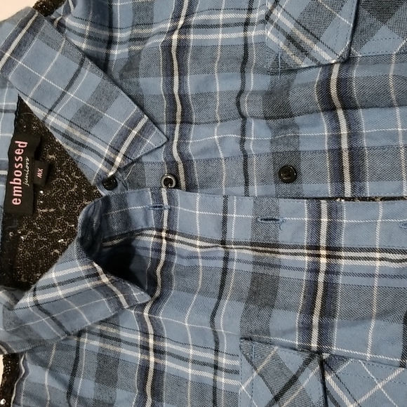 Embossed Sequin Back Checkered Flannel Tunic Shirt - Picture 4 of 10